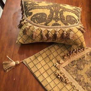 New Stratford Home pillow & Table Runner 2 Piece Set From Kirklands. Gold